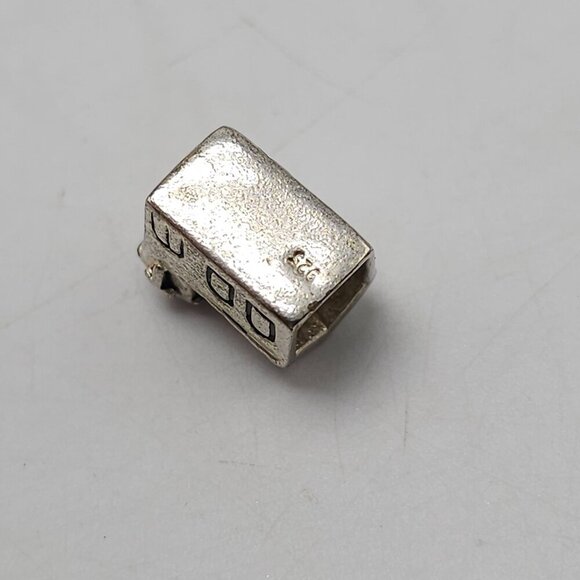 Sterling Silver Church Charm For European Bracelets Or Necklaces - Picture 4 of 5